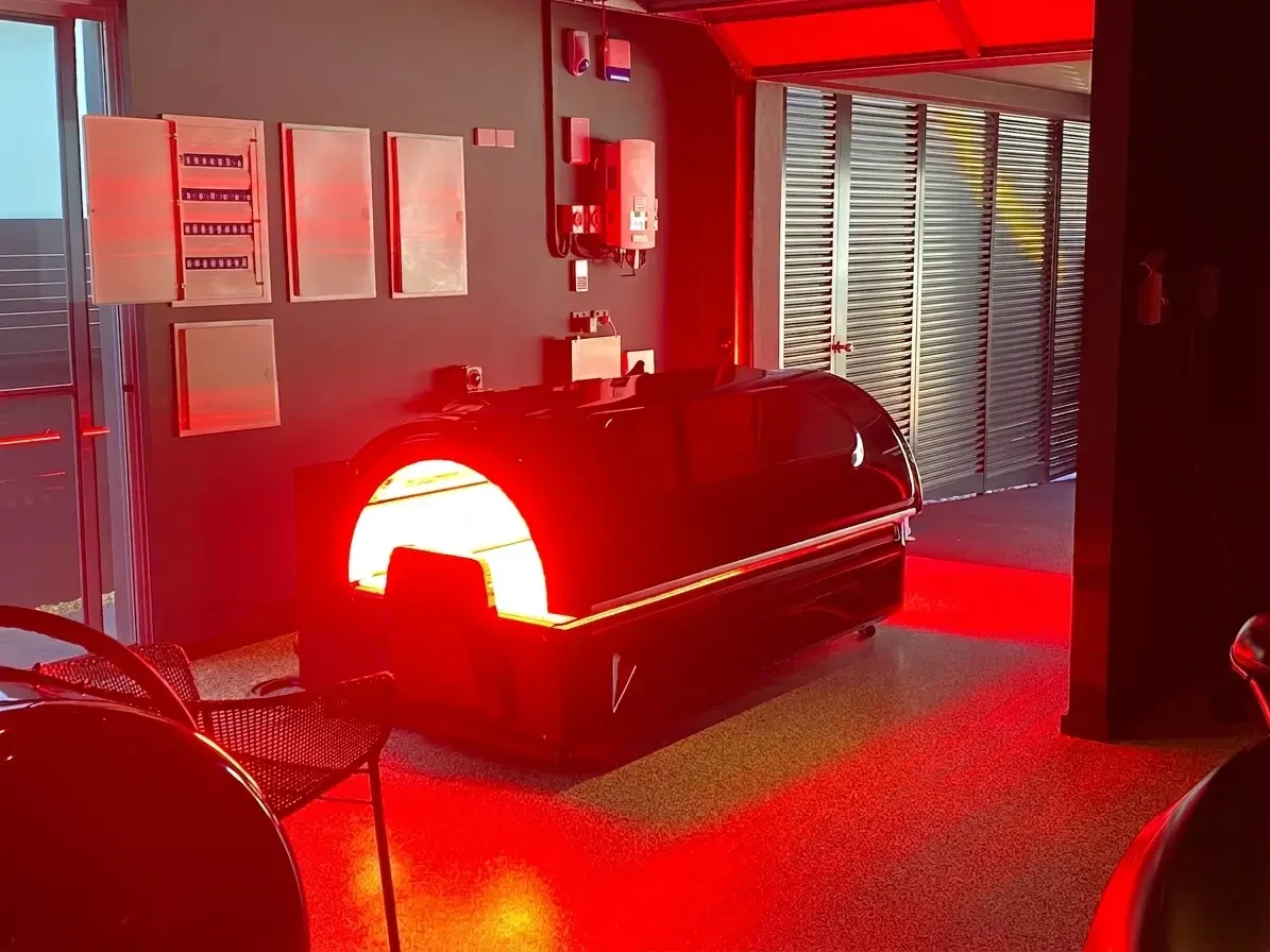 Helia — red and near-infrared light from the open end